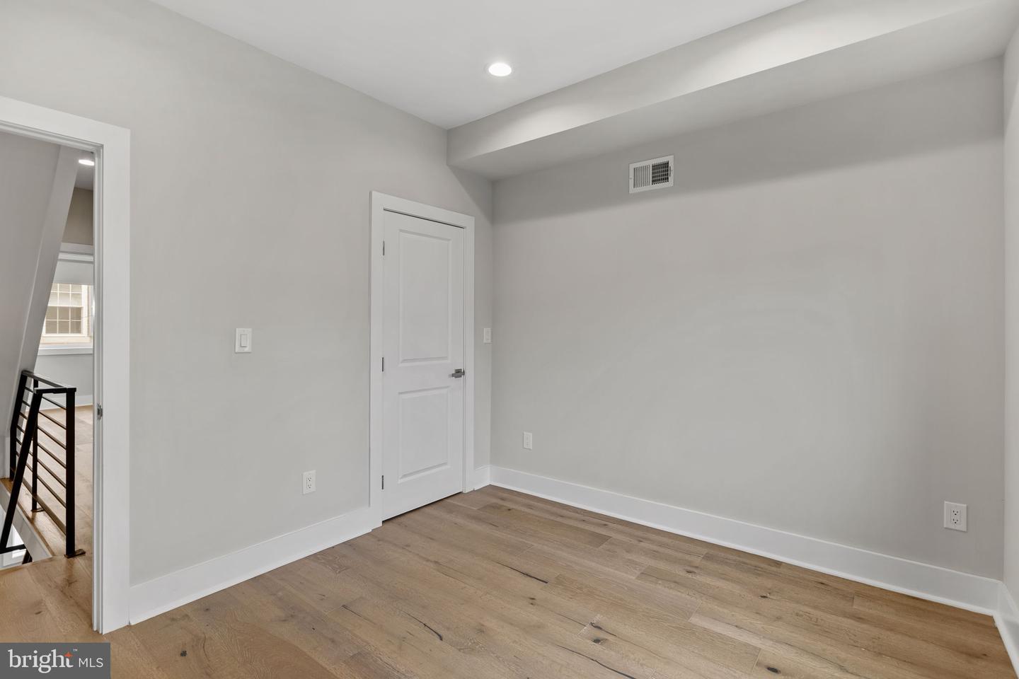 2536 E Gordon St Property Photo 26