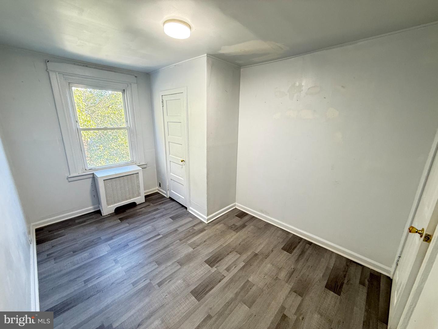 6057 Lawndale St Property Photo 20