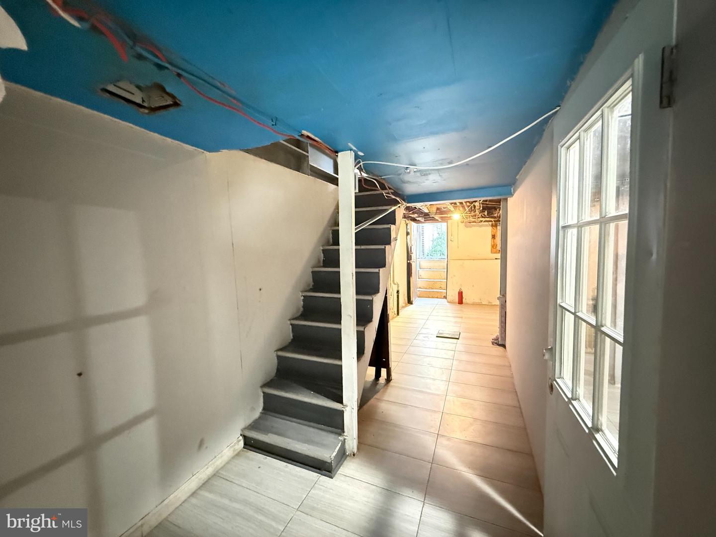 6057 Lawndale St Property Photo 21