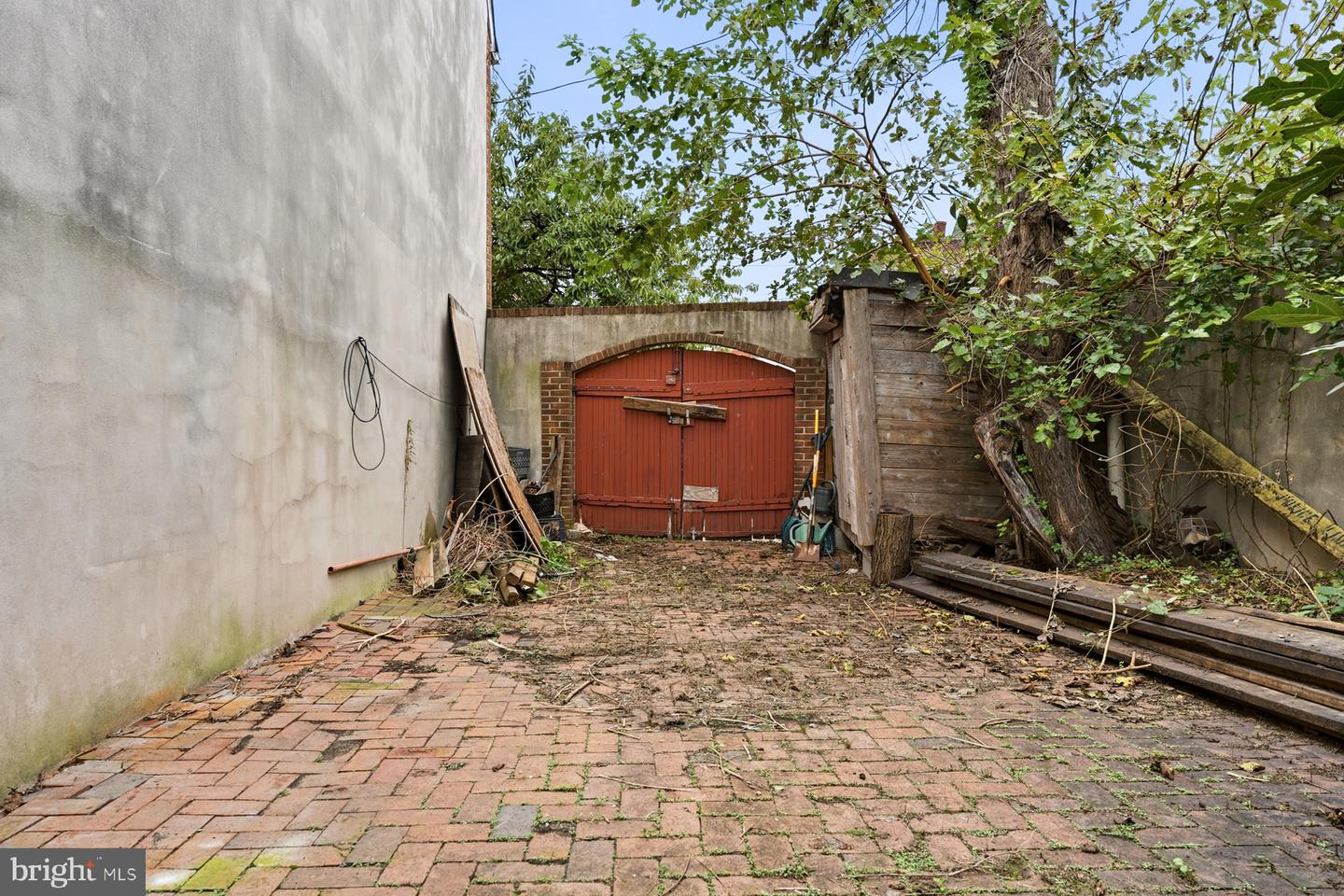 1215-19 E Moyamensing Ave Property Photo 64