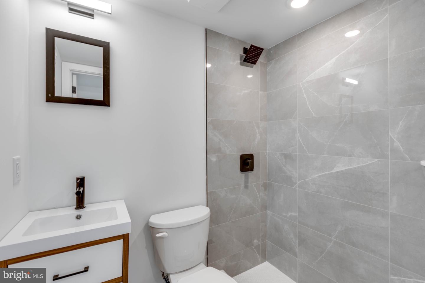 4218 Baltimore Ave #4b Property Photo 4
