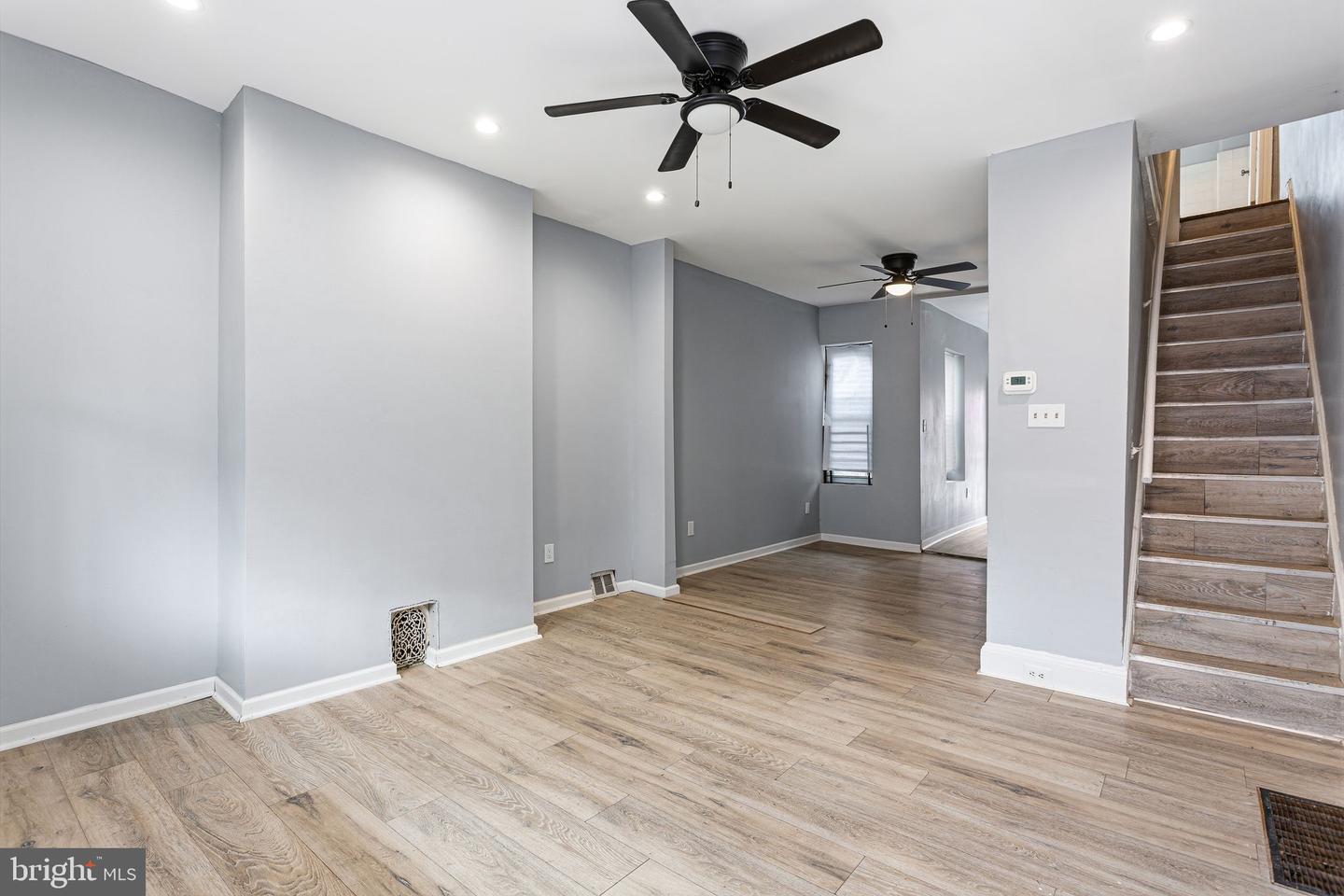 6327 Theodore St Property Photo 4
