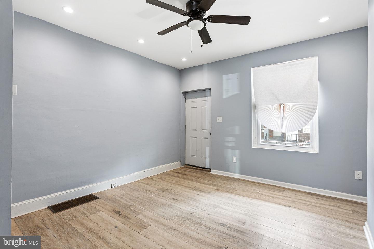 6327 Theodore St Property Photo 5
