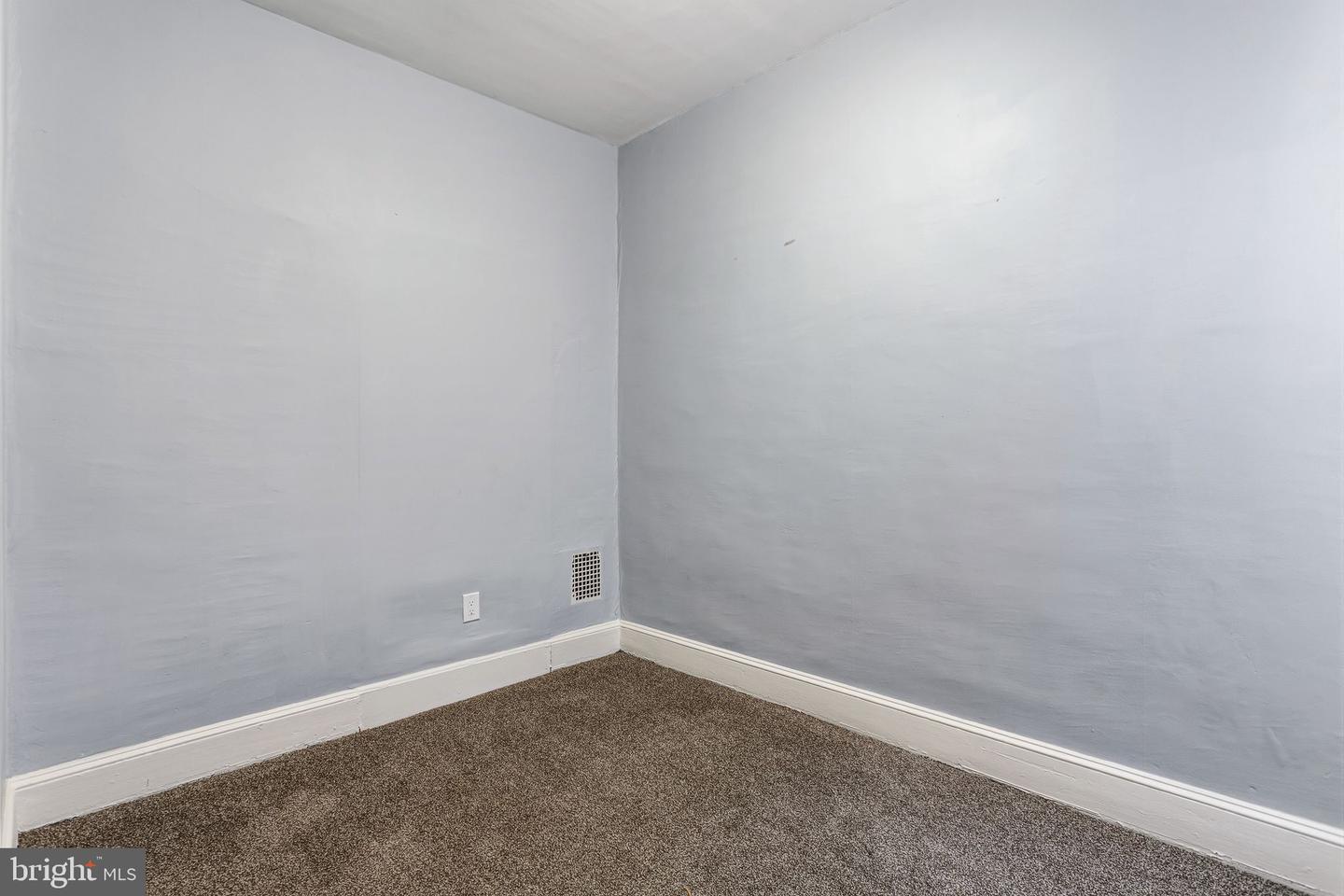 6327 Theodore St Property Photo 11