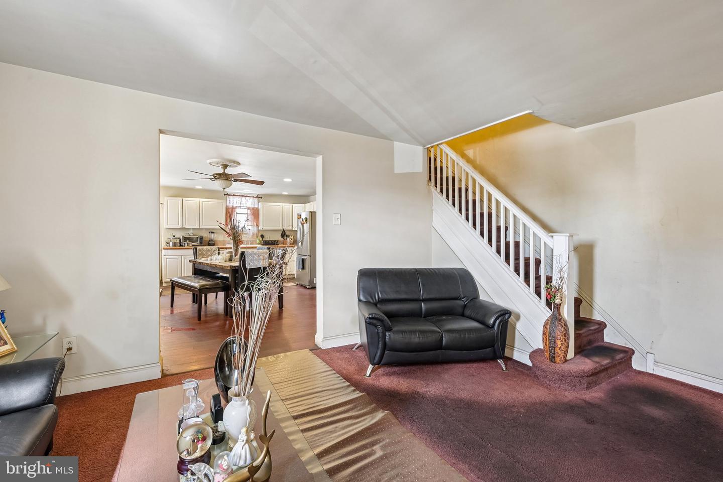 6651 Dorel St Property Photo 5