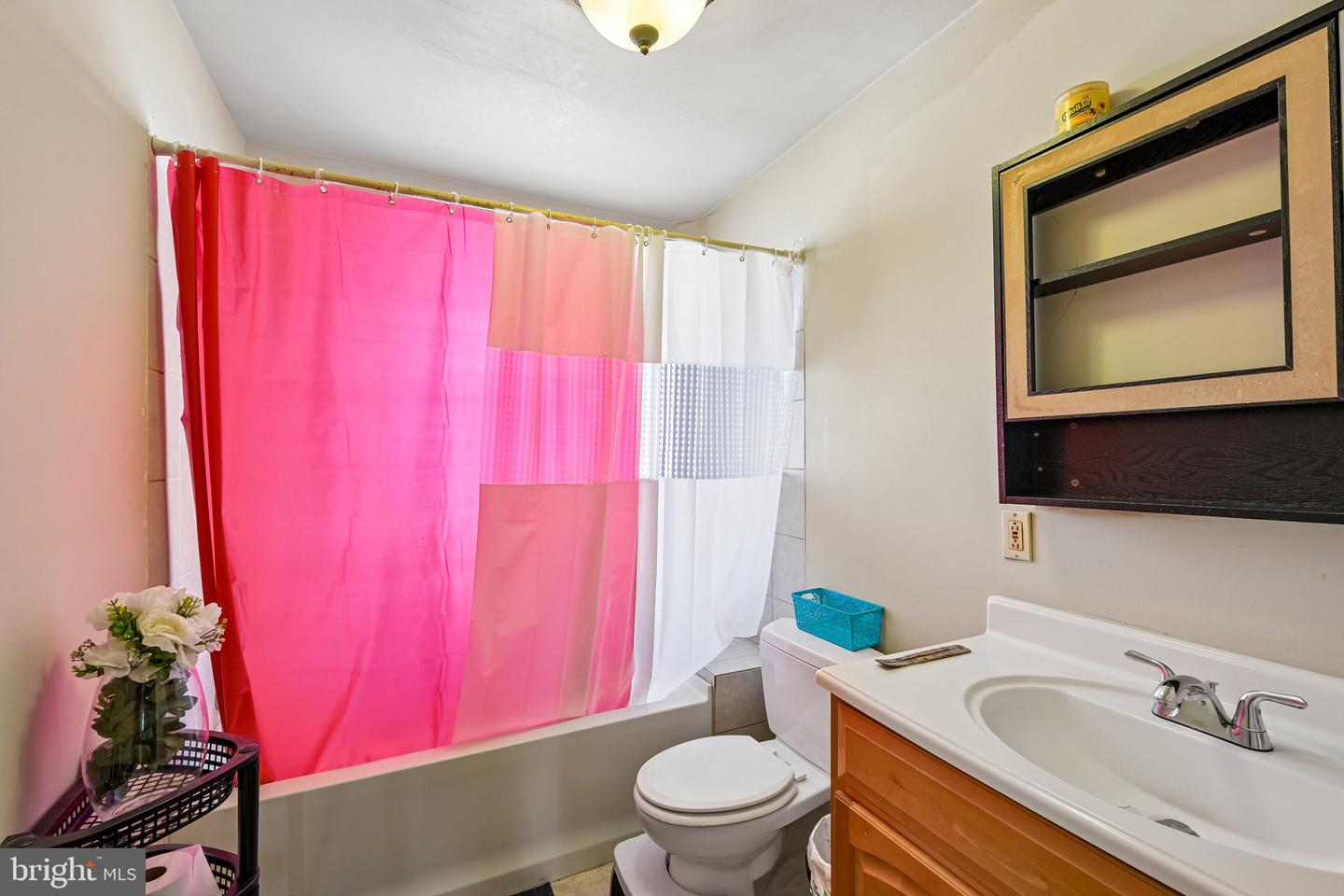 6651 Dorel St Property Photo 16