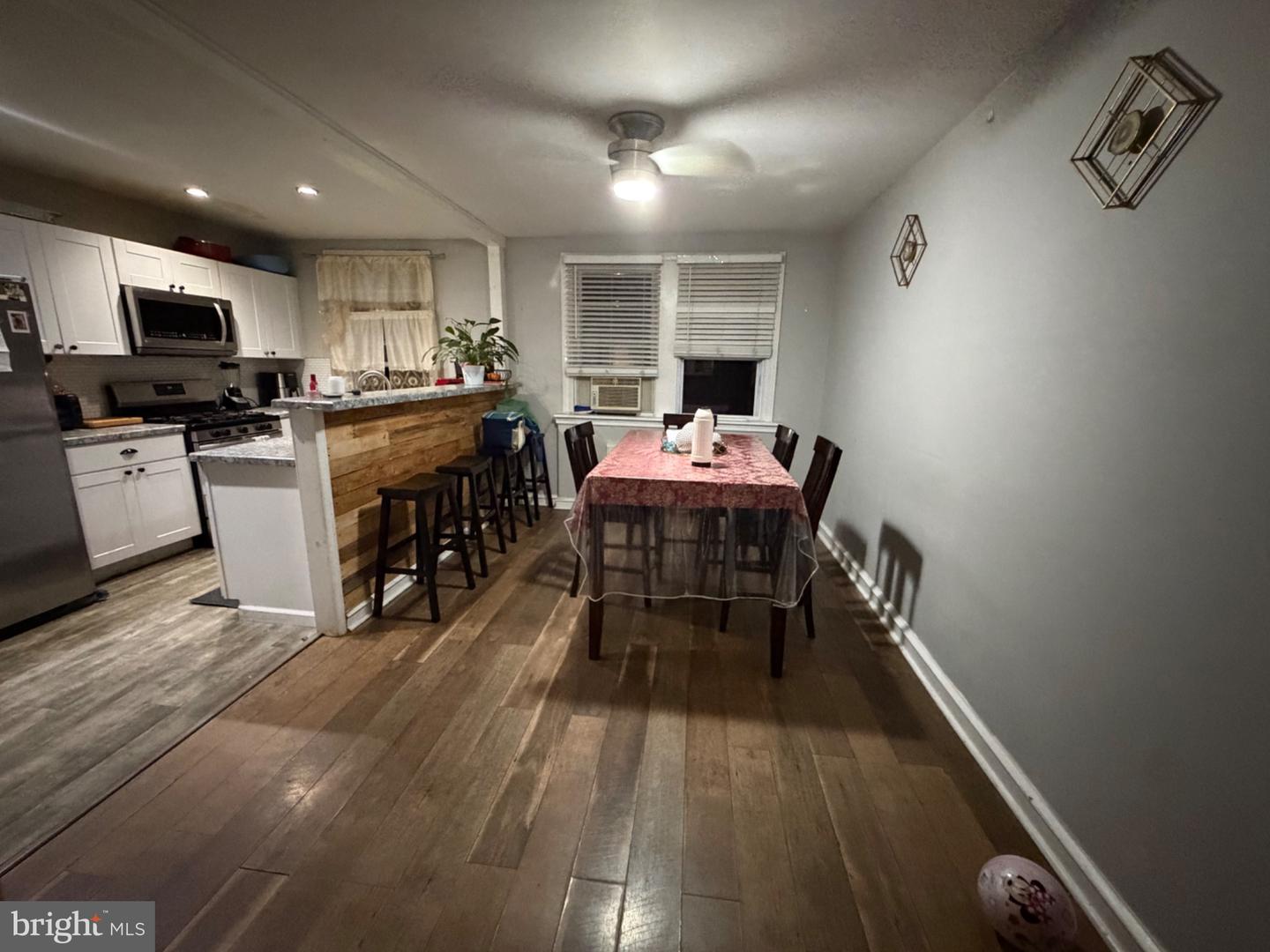 4207 Shelmire Ave Property Photo 2