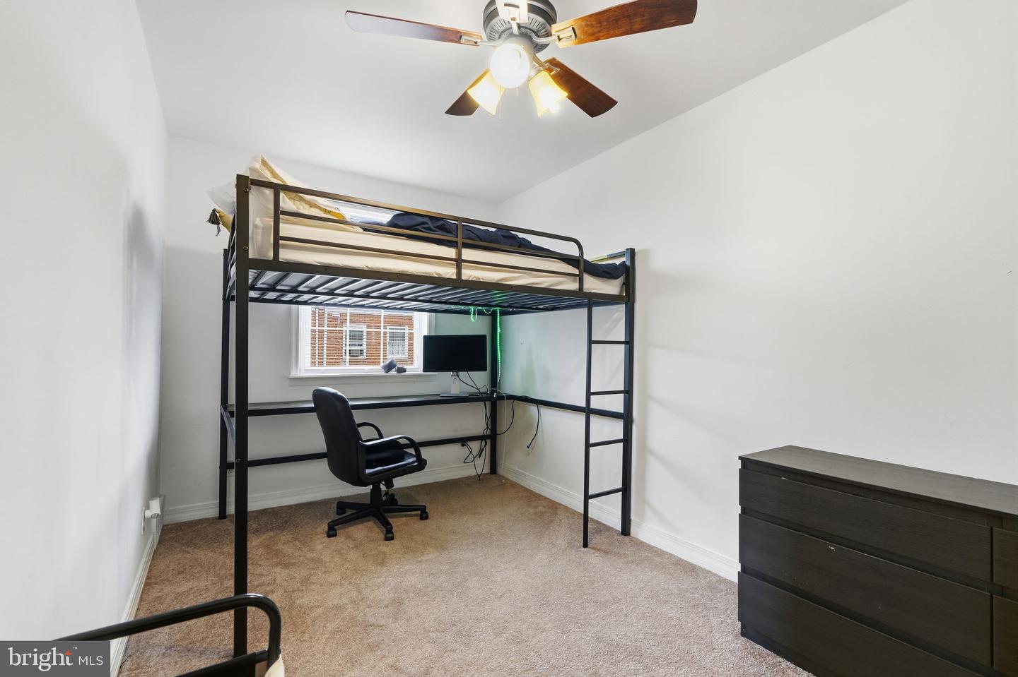 6604 Algard St Property Photo 13
