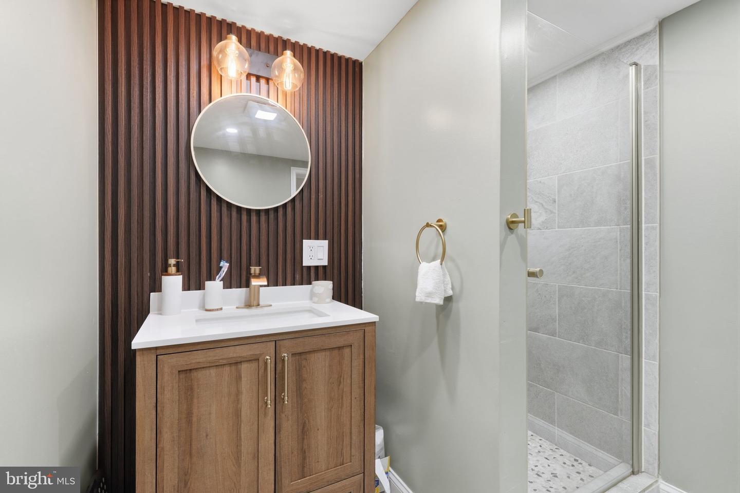 6604 Algard St Property Photo 19
