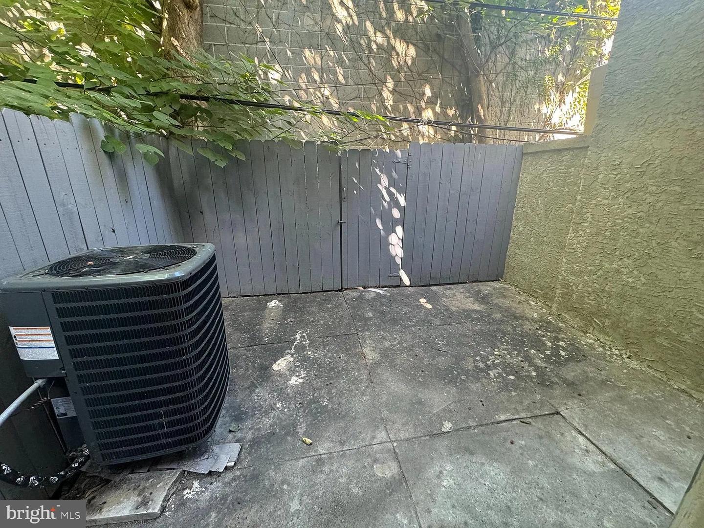 1722 S Taylor St Property Photo 15