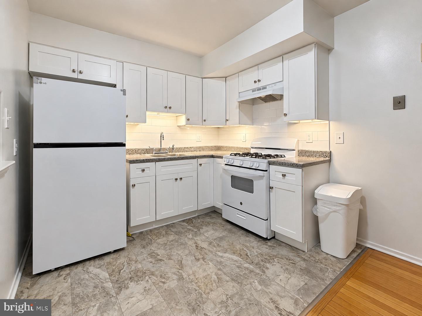 4122 TERRACE ST #A 1ST FL Property Photo 1