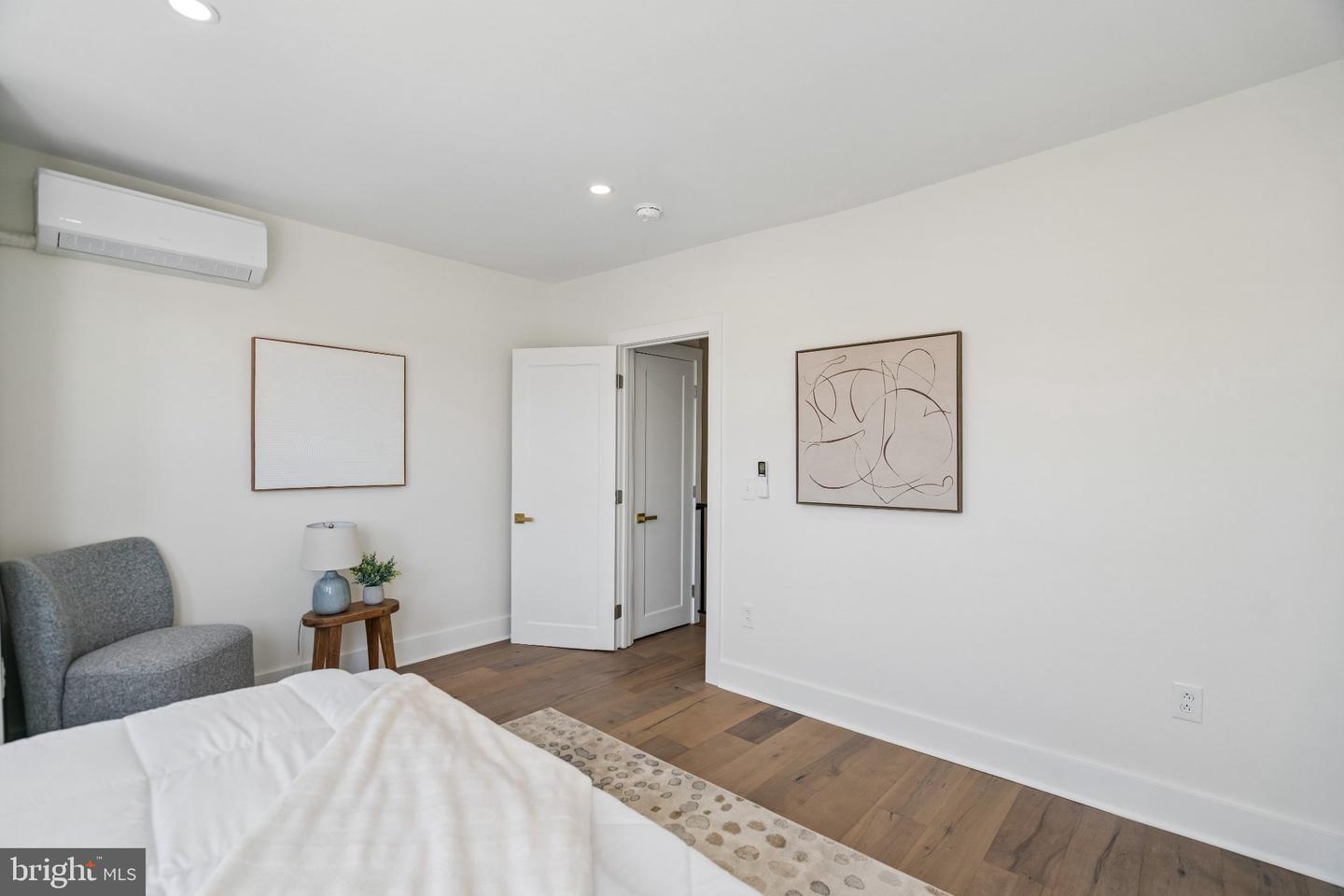 3911 N Delhi St Property Photo 20