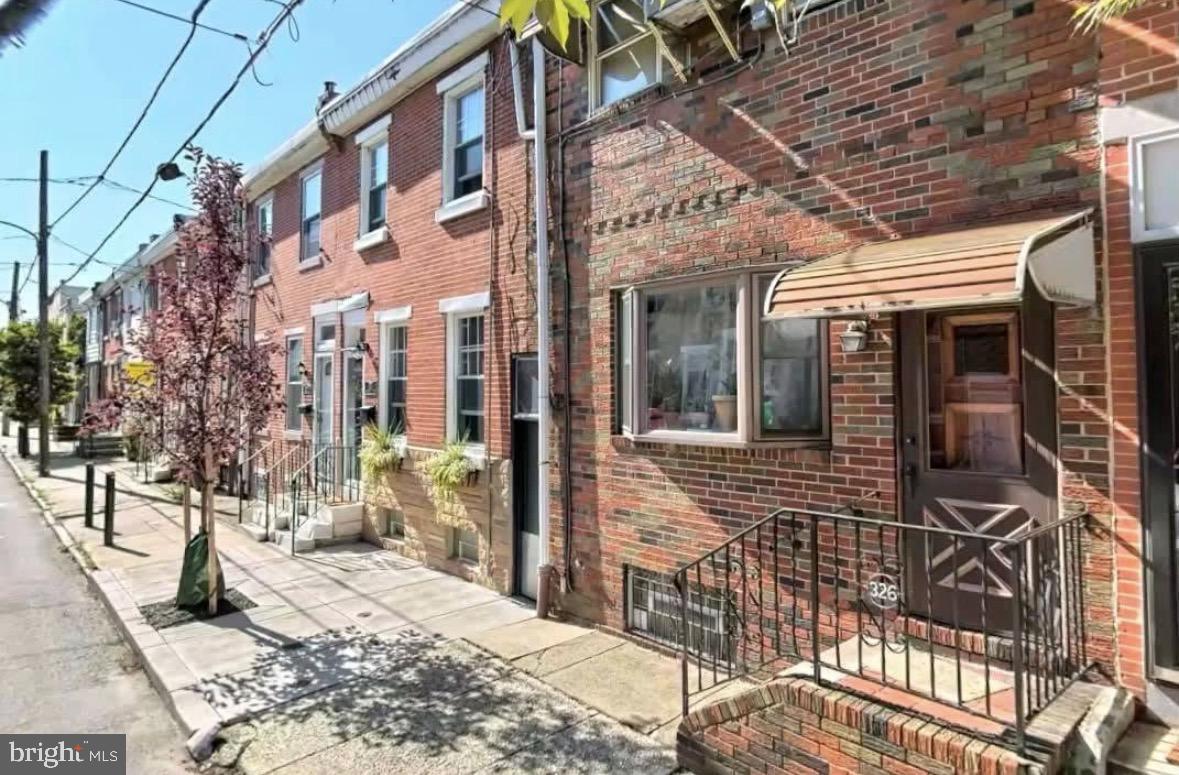 326 Greenwich St Property Photo 1