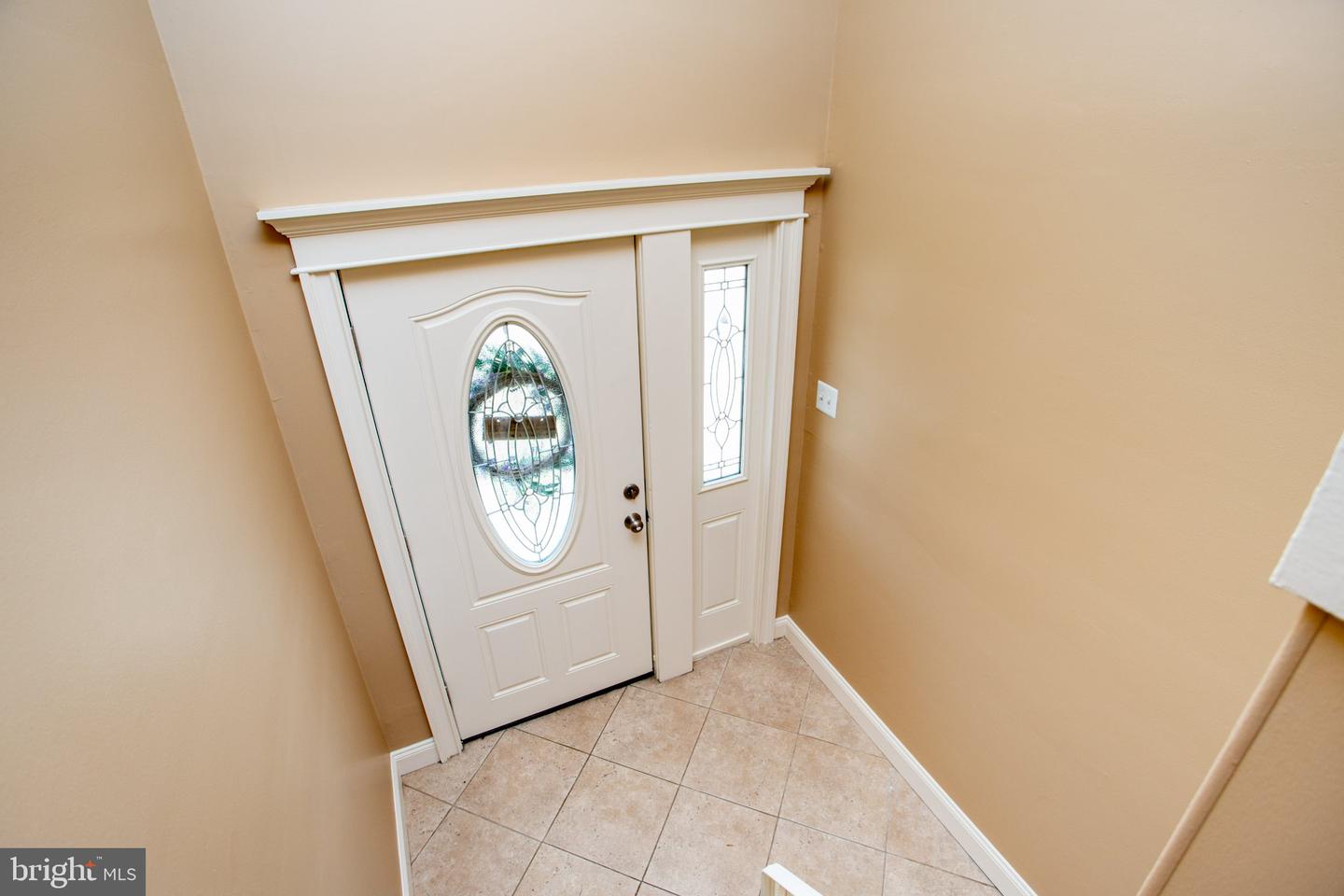 3545 Nottingham Ln Property Photo 4
