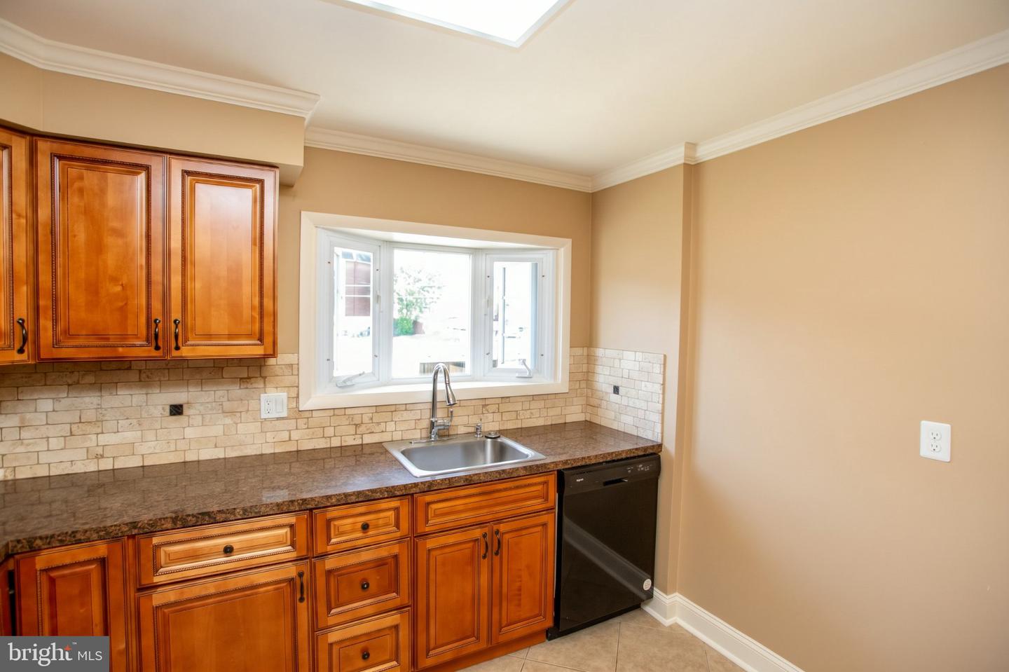 3545 Nottingham Ln Property Photo 11
