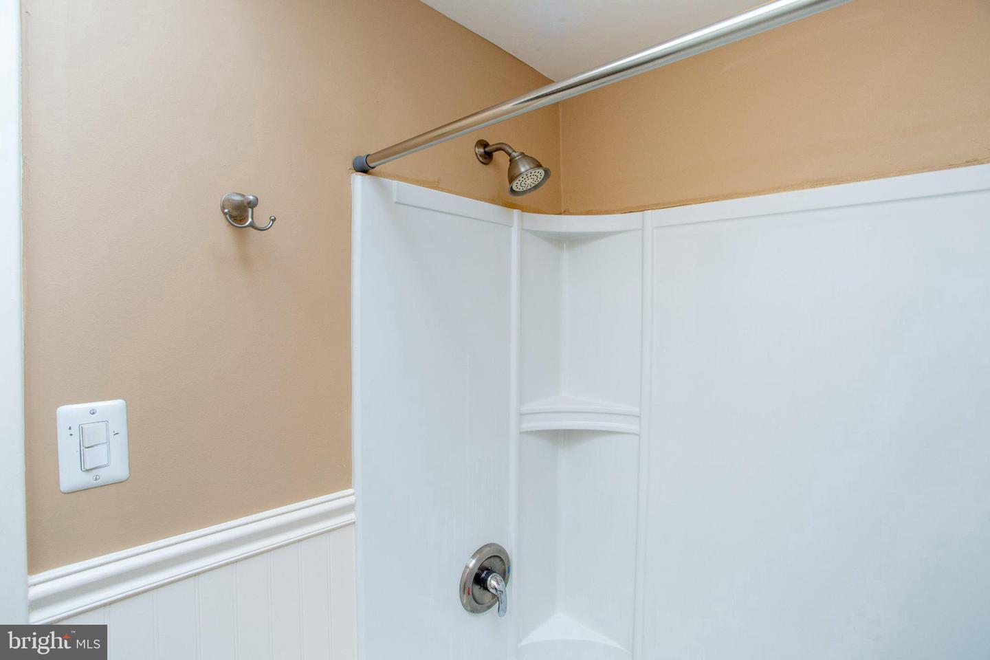 3545 Nottingham Ln Property Photo 20
