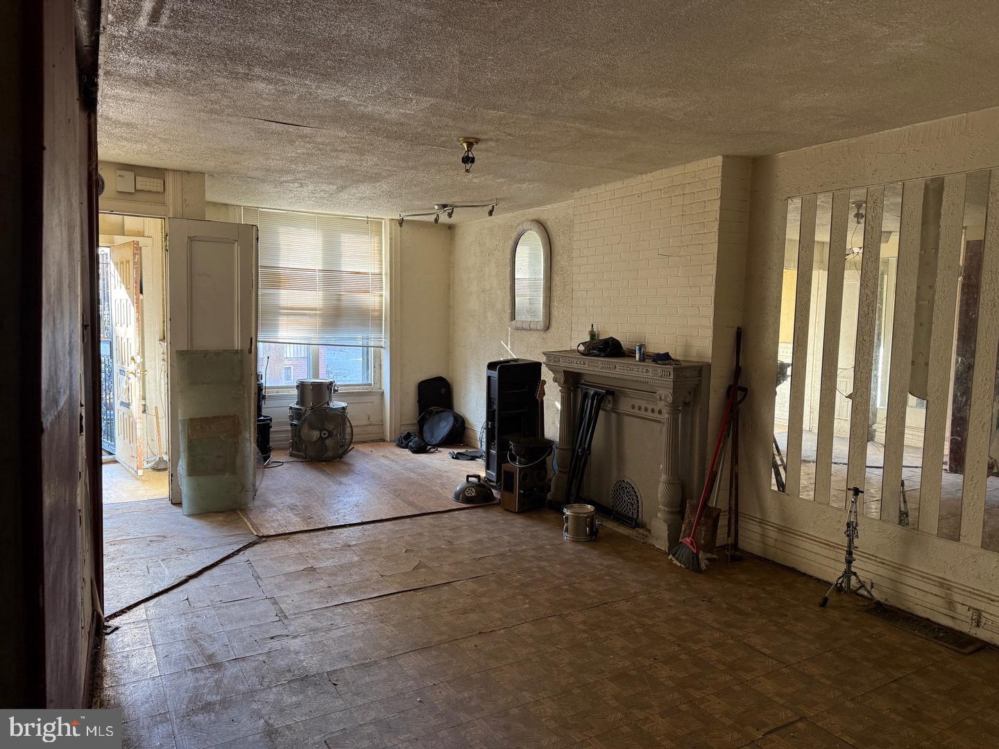 2413 Cecil B Moore Ave Property Photo 2