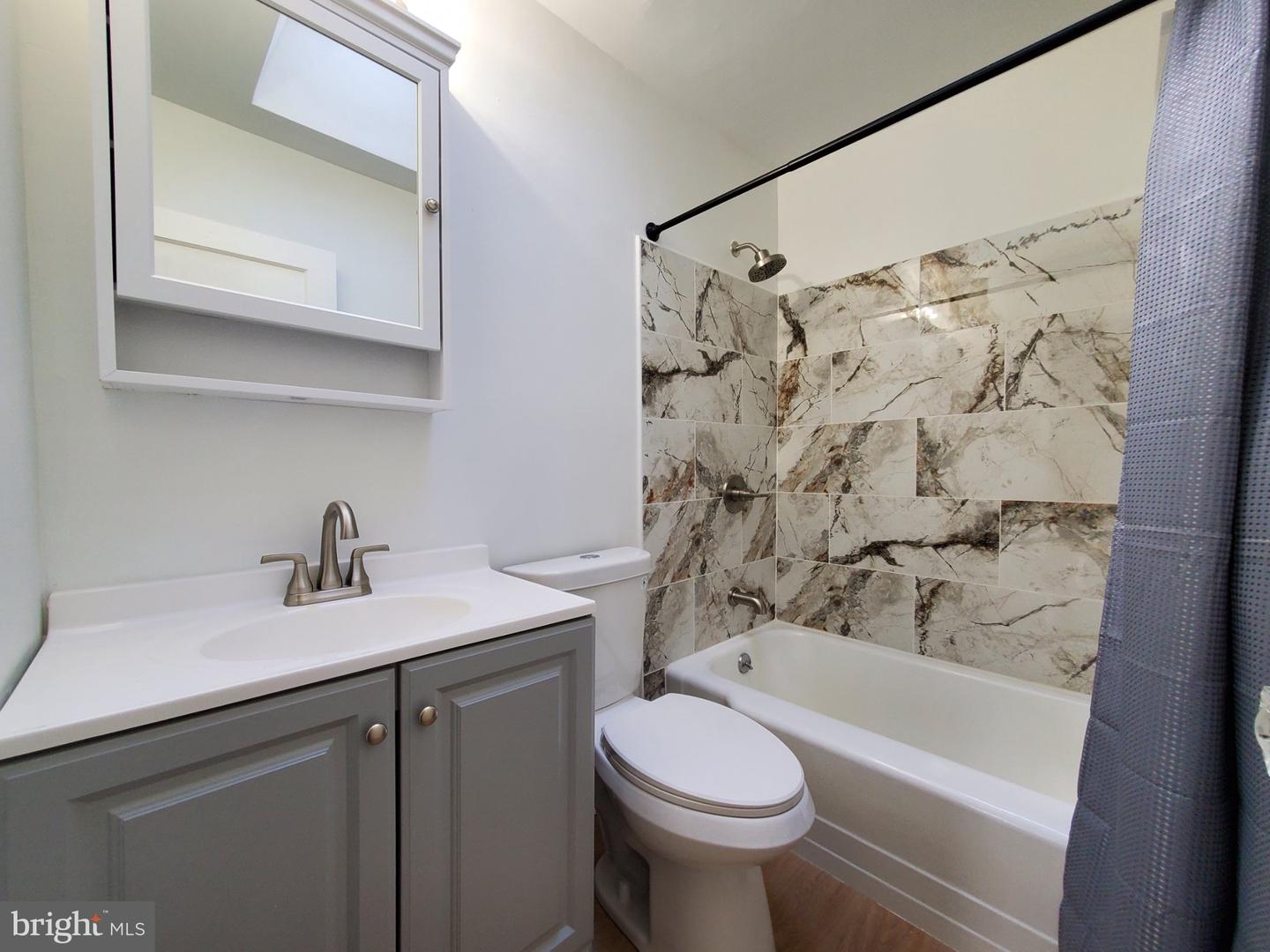 8142 Terry St Property Photo 12