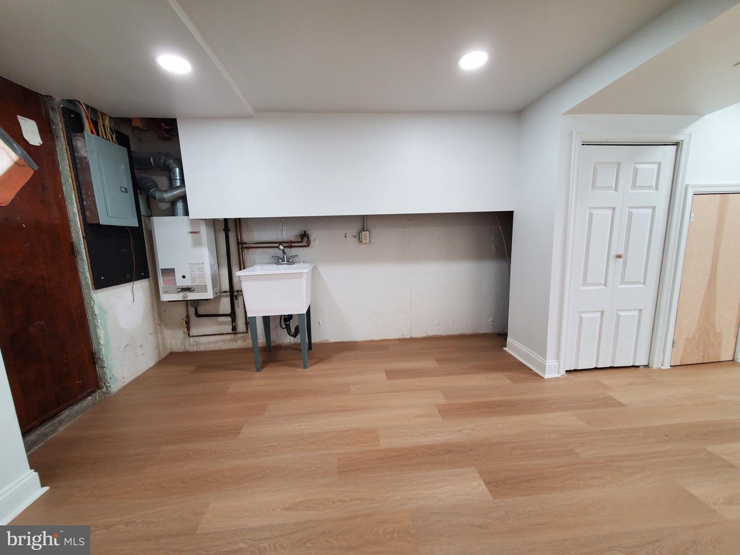 8142 Terry St Property Photo 21
