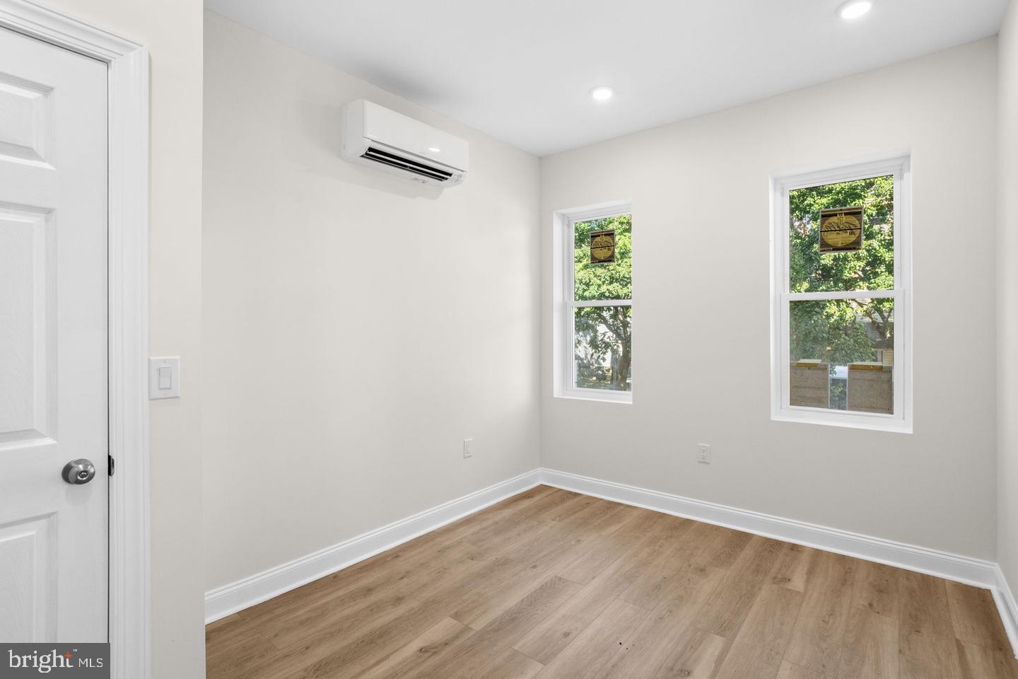 2116 N Franklin St Property Photo 16