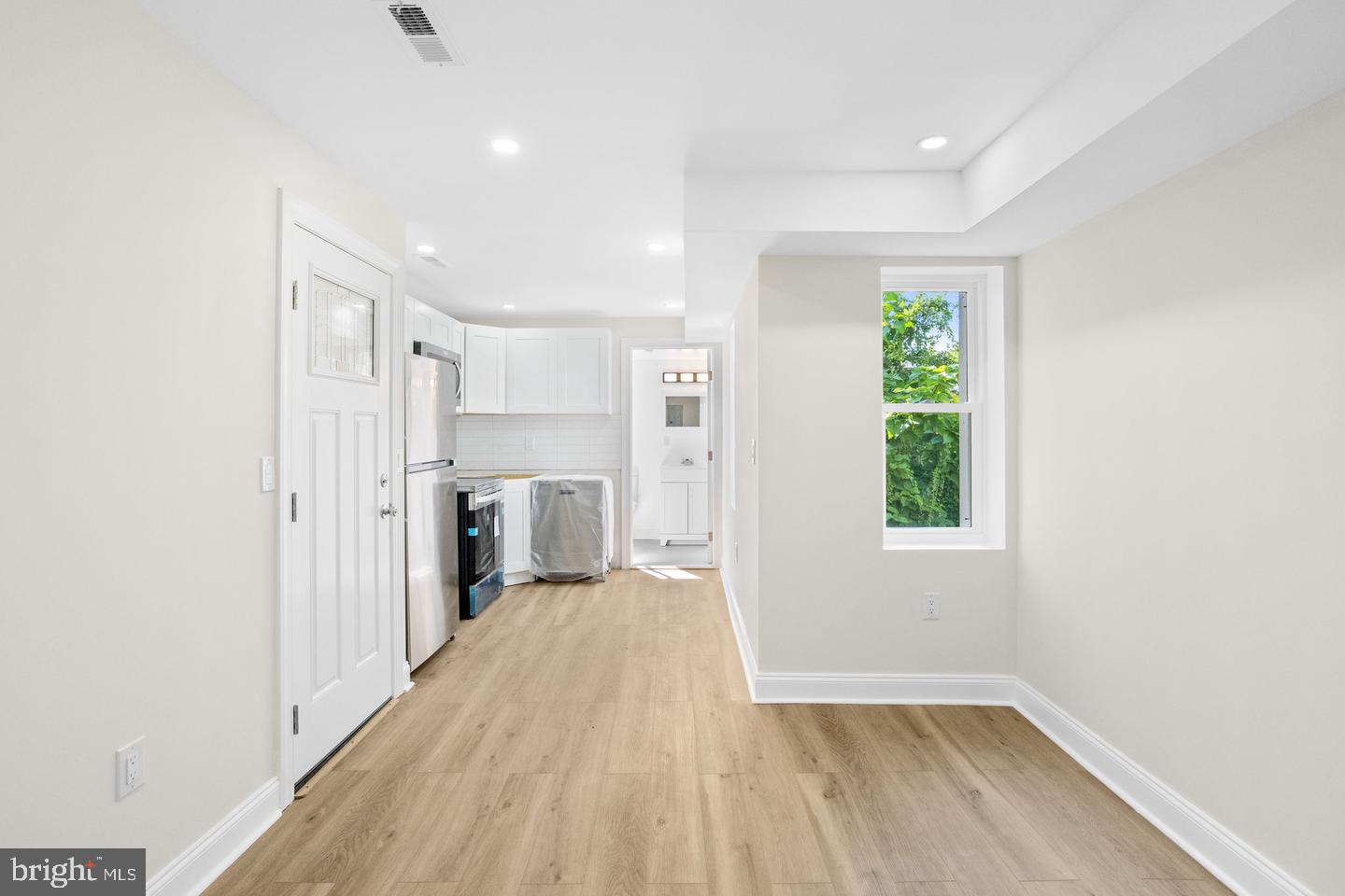 2116 N Franklin St Property Photo 20