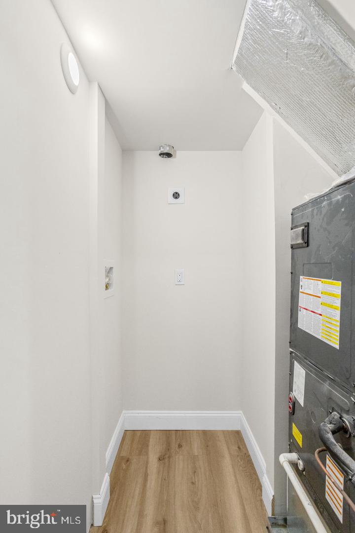 2116 N Franklin St Property Photo 24
