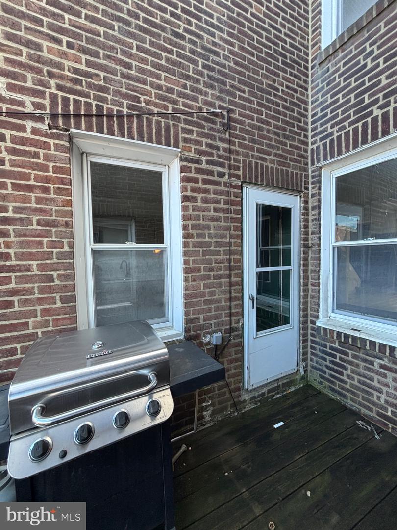 5740 Hegerman St Property Photo 8