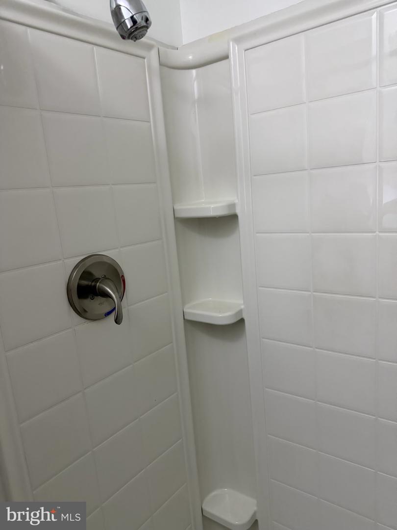 5740 Hegerman St Property Photo 12