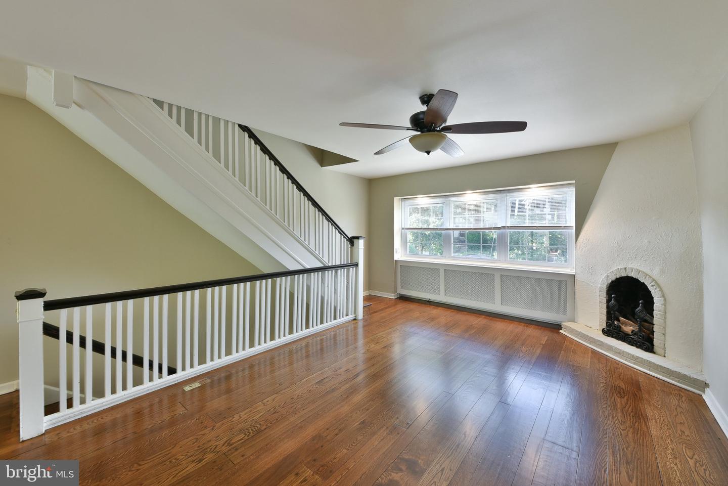 346 E Meehan Ave Property Photo 6