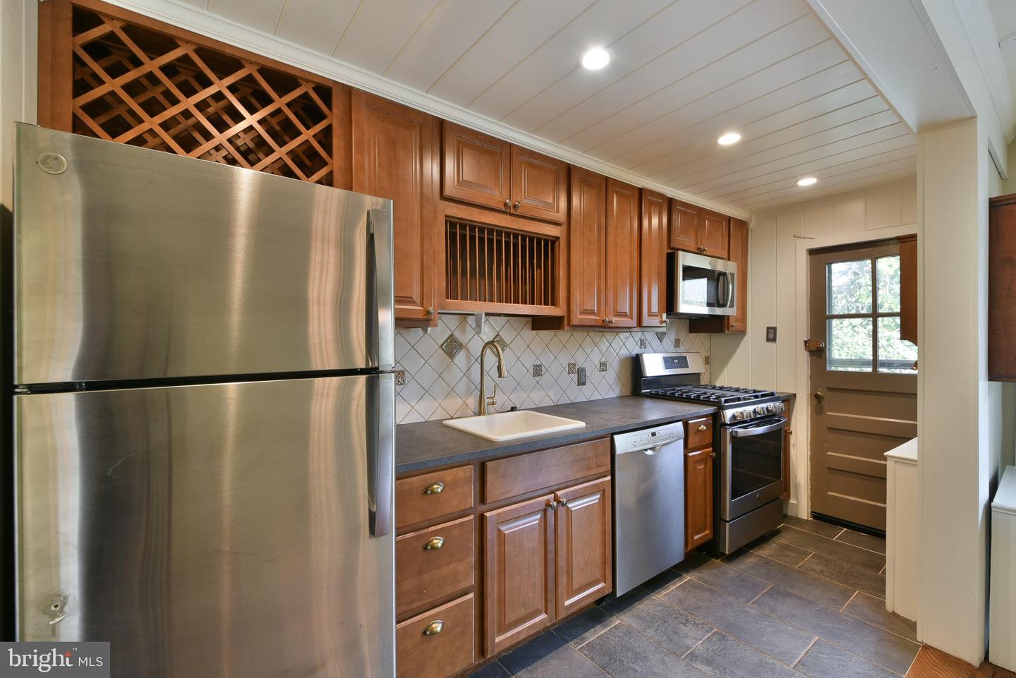 346 E Meehan Ave Property Photo 10