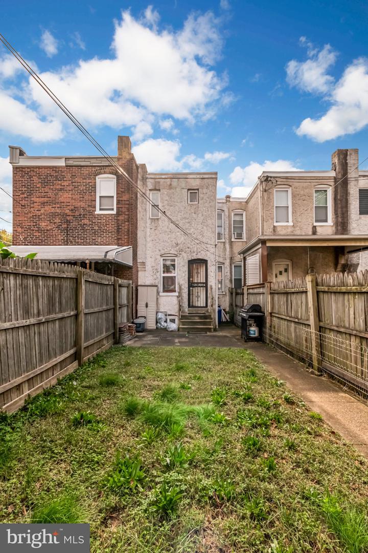 6036 Walker St Property Photo 21