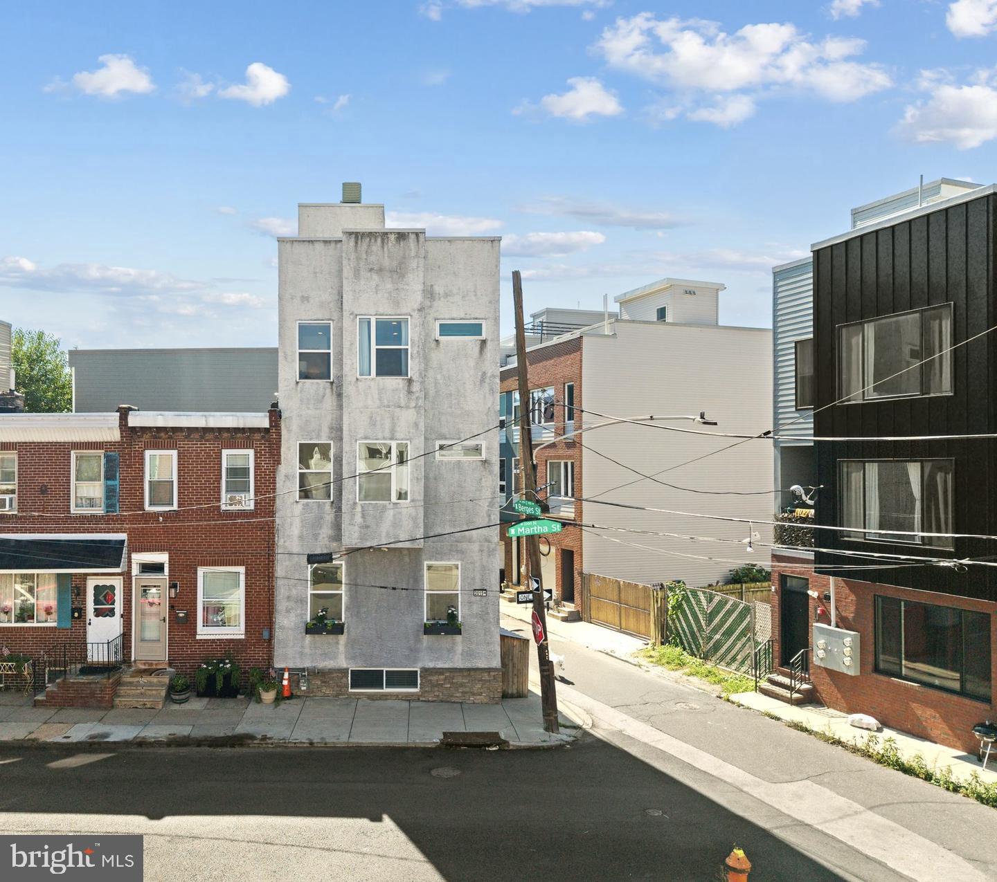 2015 Martha St Property Photo 35