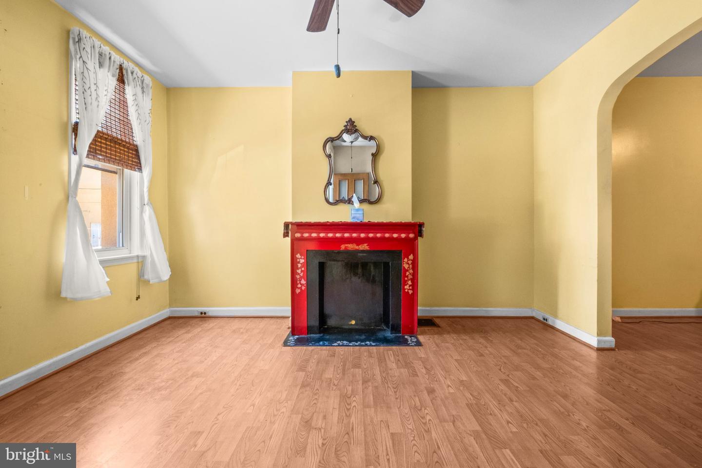 2560 E Ann St Property Photo 11