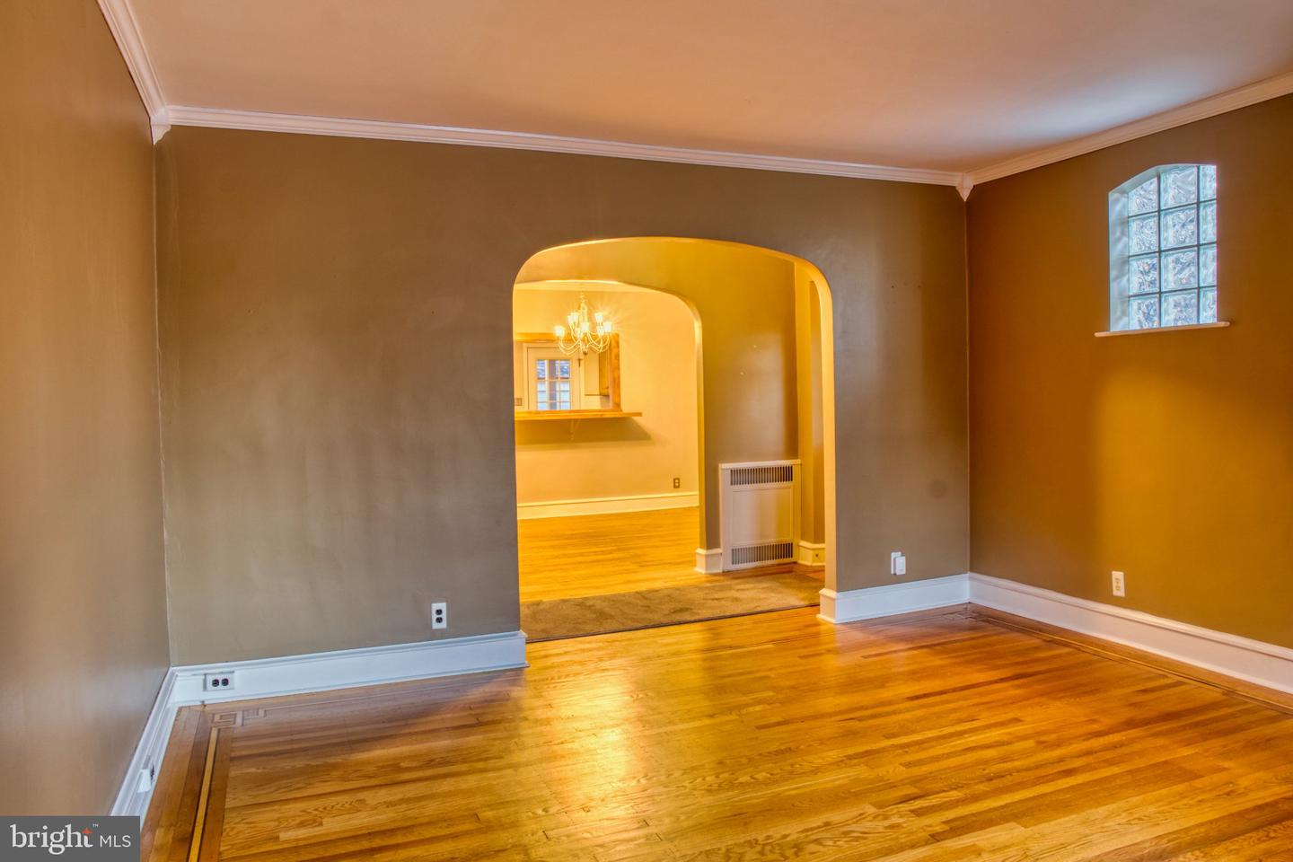 8030 Burholme Ave Property Photo 3