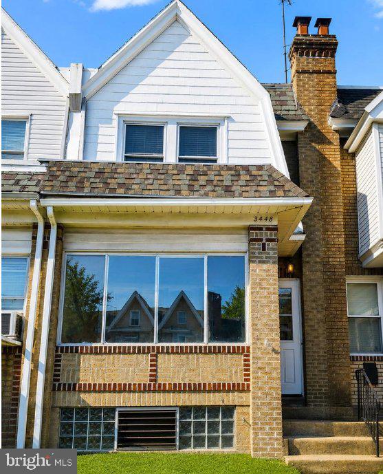 3448 RYAN AVE Property Photo 1