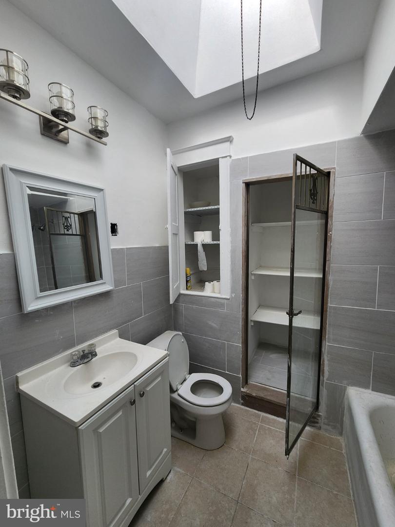 3448 Ryan Ave Property Photo 16
