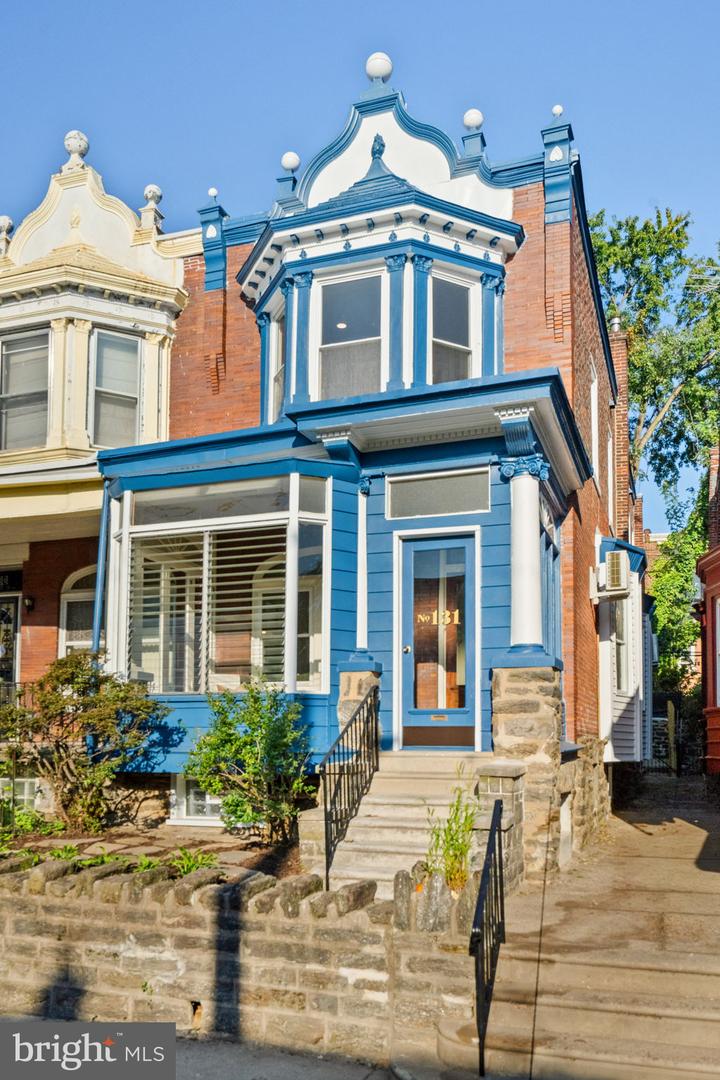 131 W Abbottsford Ave Property Photo 7