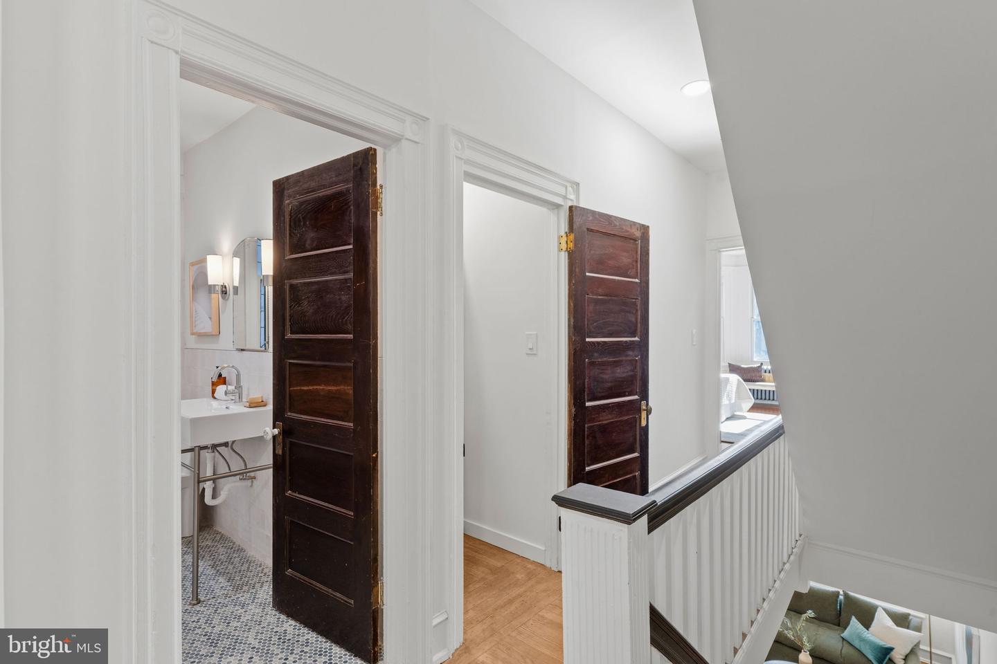131 W Abbottsford Ave Property Photo 80