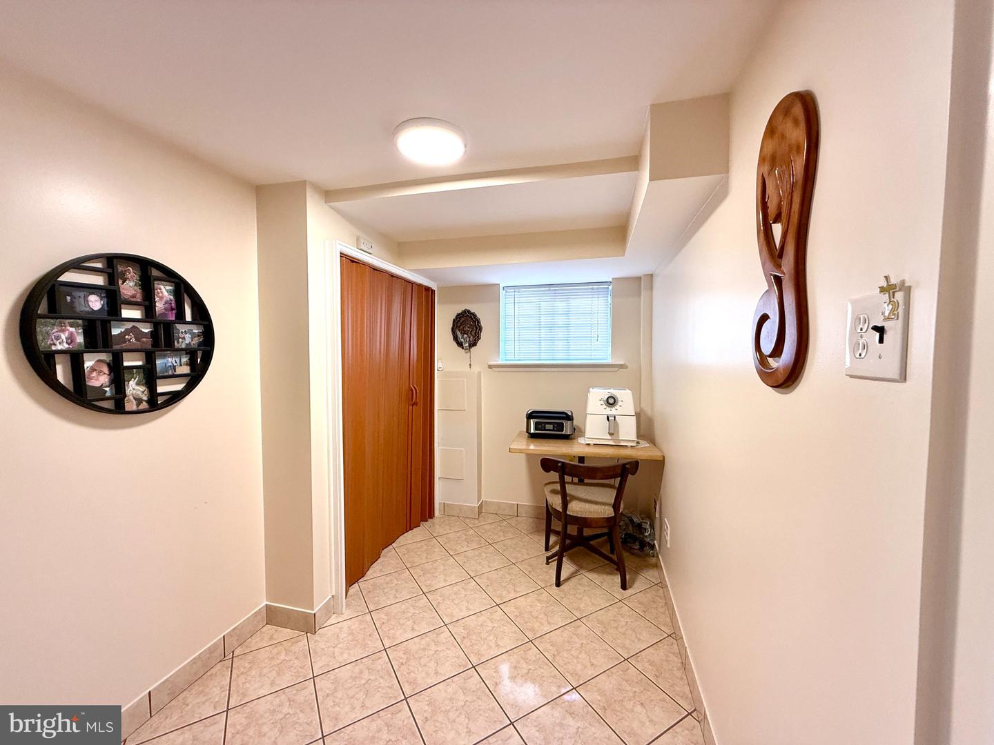 232 Robbins St Property Photo 27