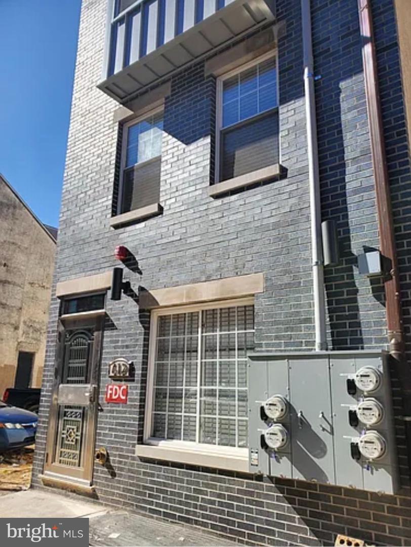 612 N 11TH ST Property Photo 1