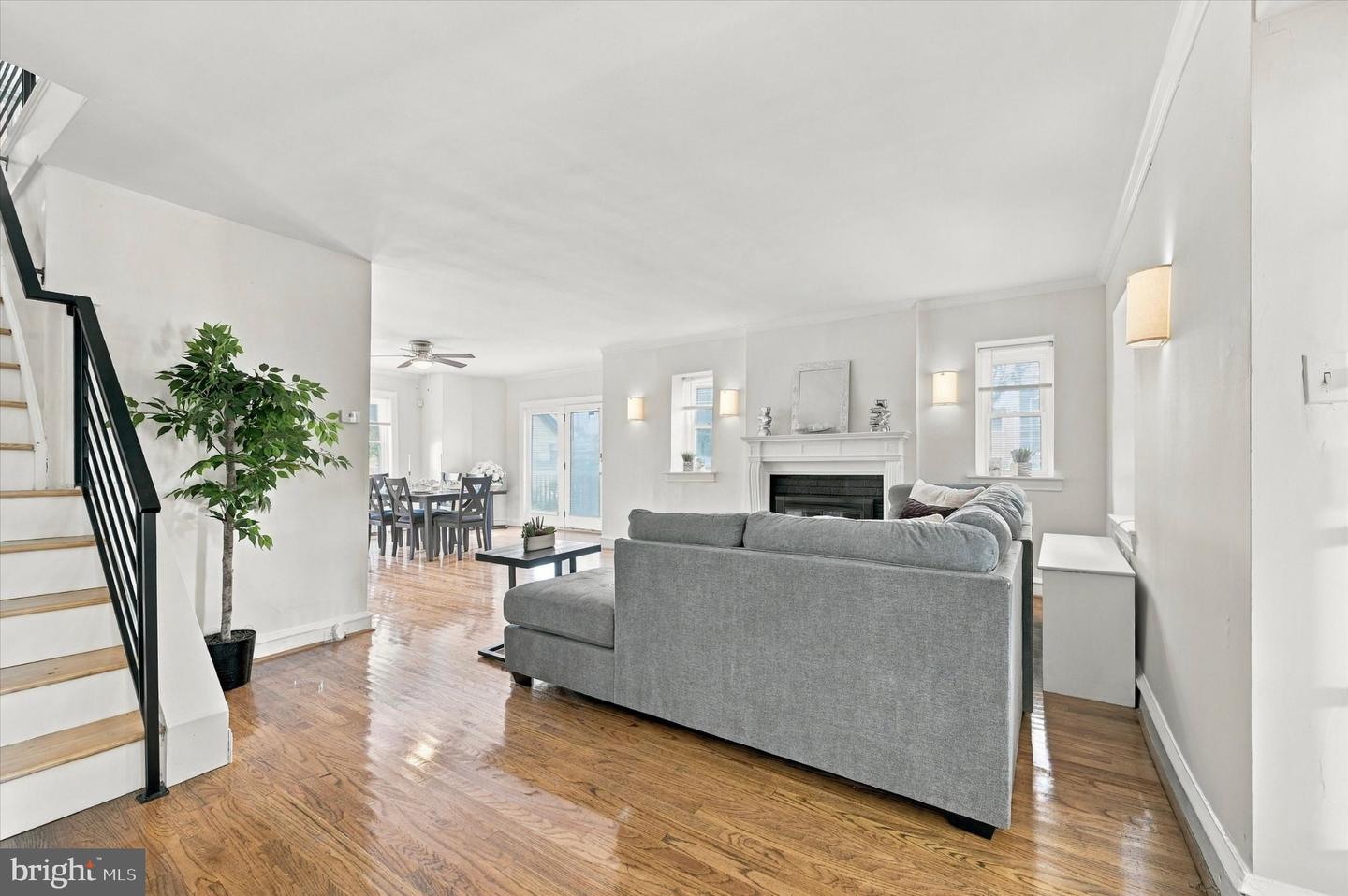 341 Glen Echo Rd Property Photo 2