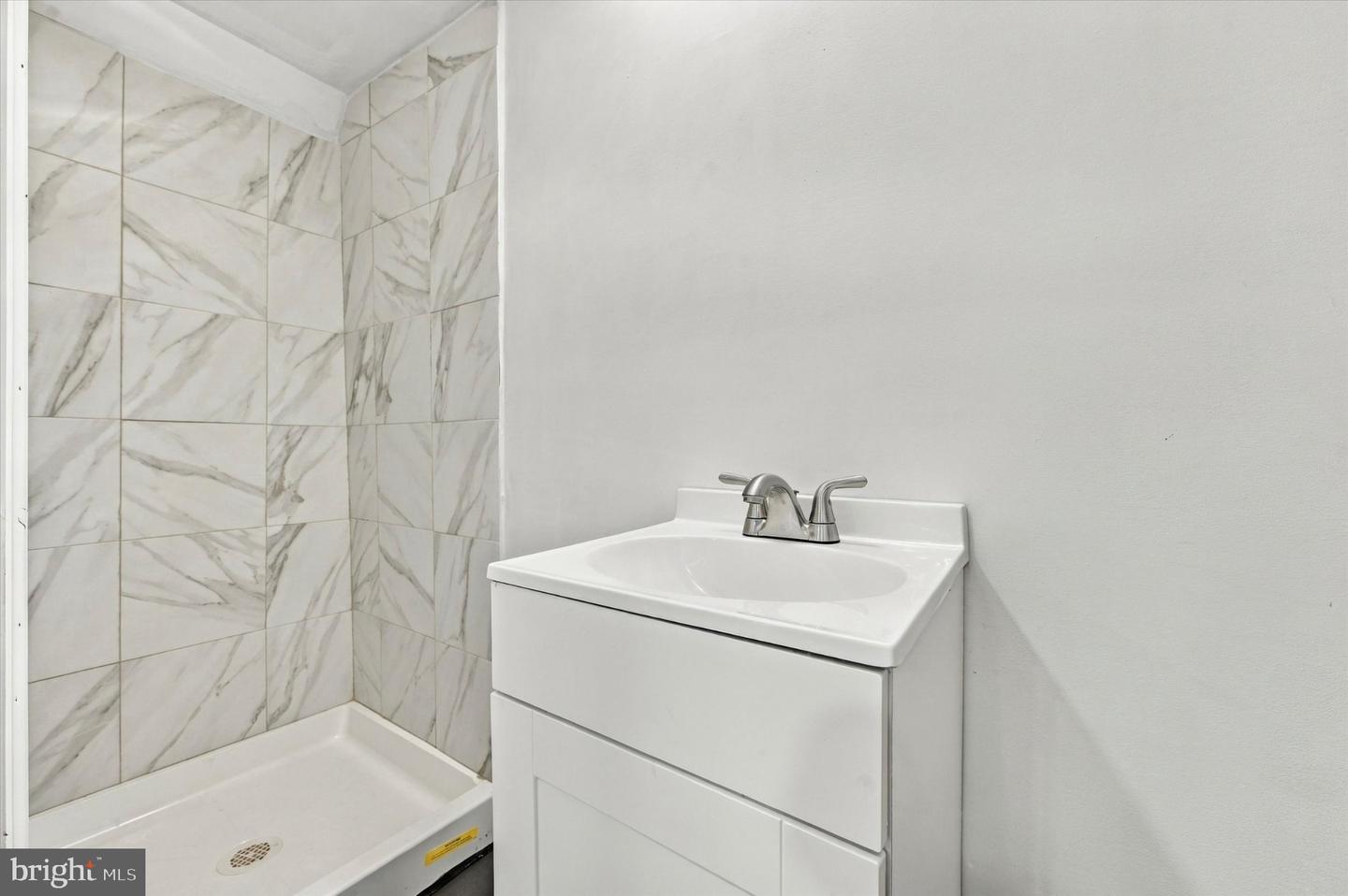 341 Glen Echo Rd Property Photo 21