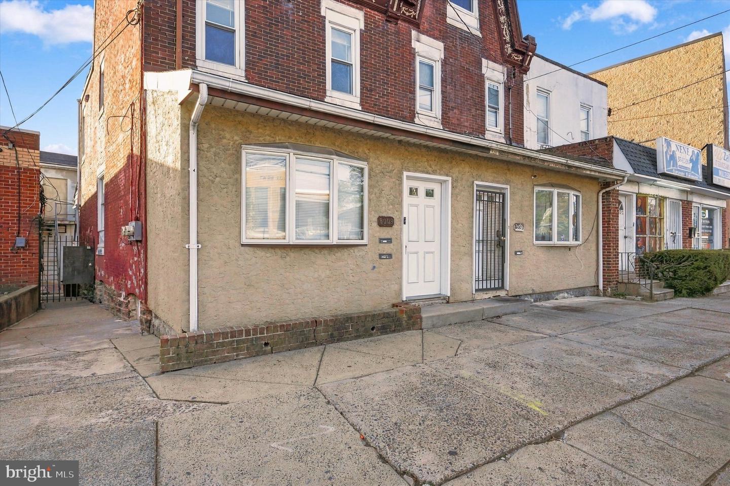 6009 RISING SUN AVE Property Photo 1