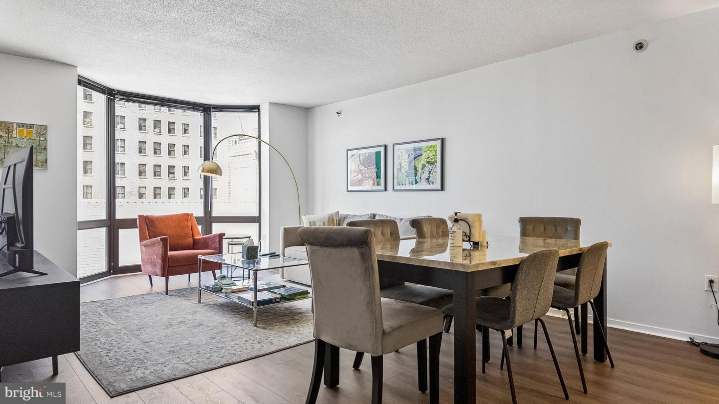 2018-32 WALNUT ST #9K Property Photo 1