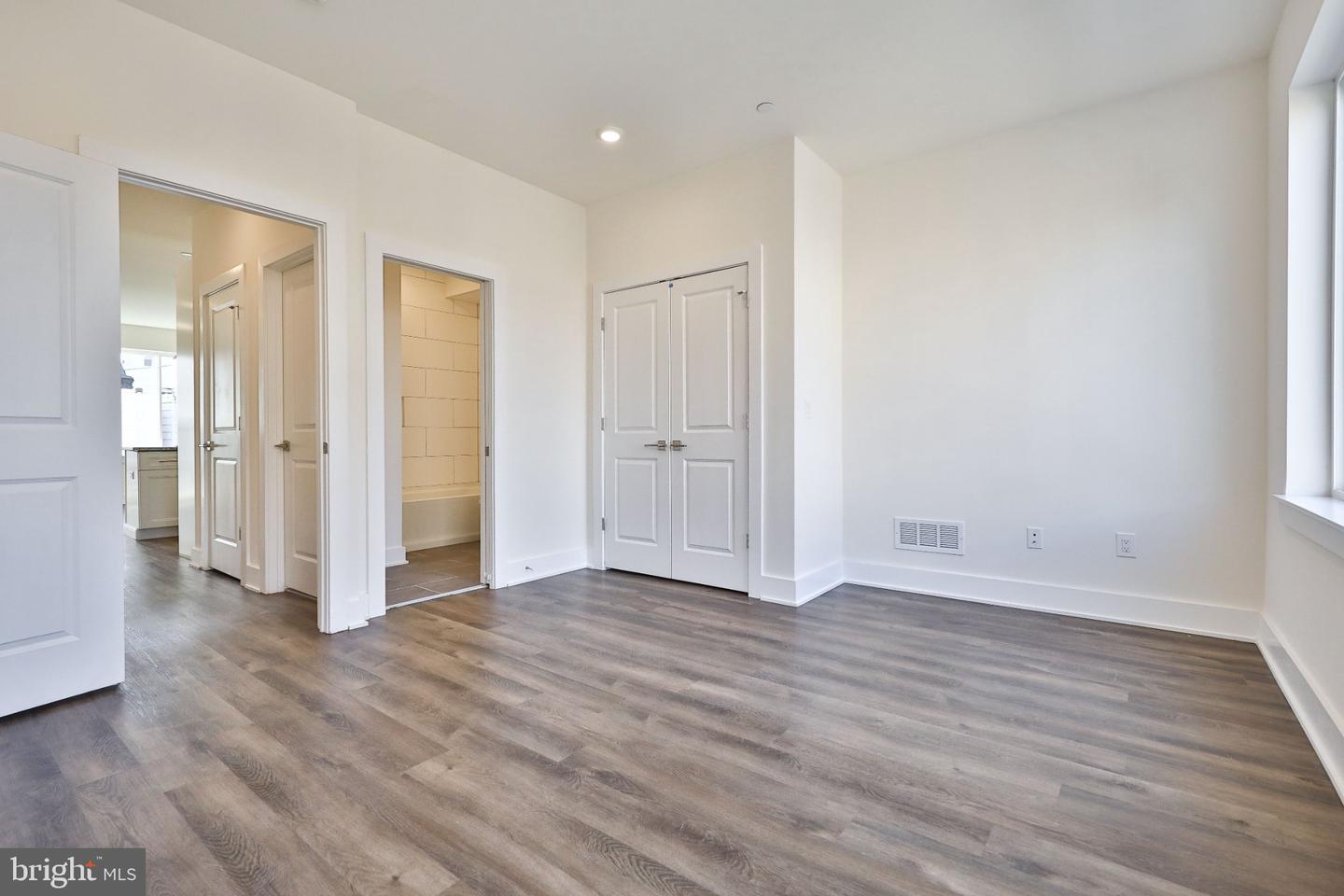 1709 S 4th St #a2 Property Photo 5