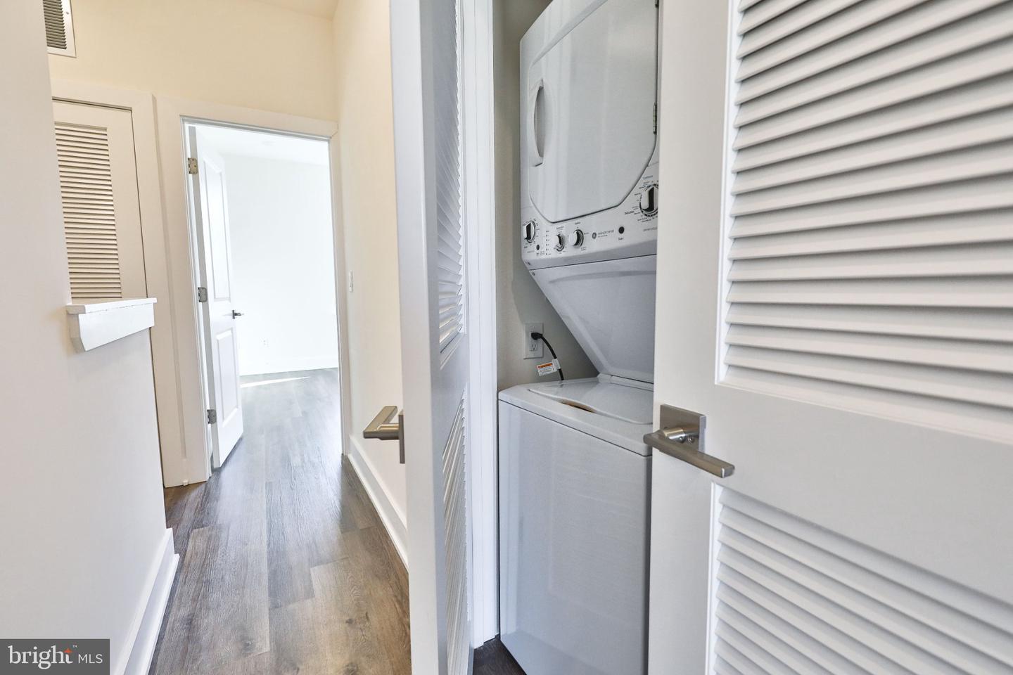 1709 S 4th St #a2 Property Photo 7
