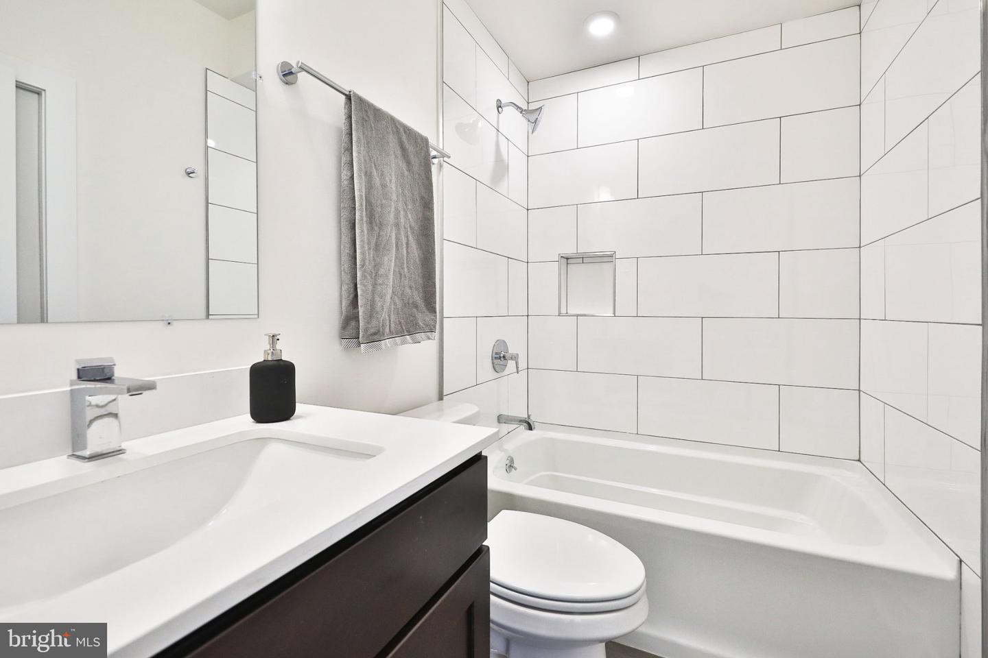 1709 S 4th St #a2 Property Photo 11