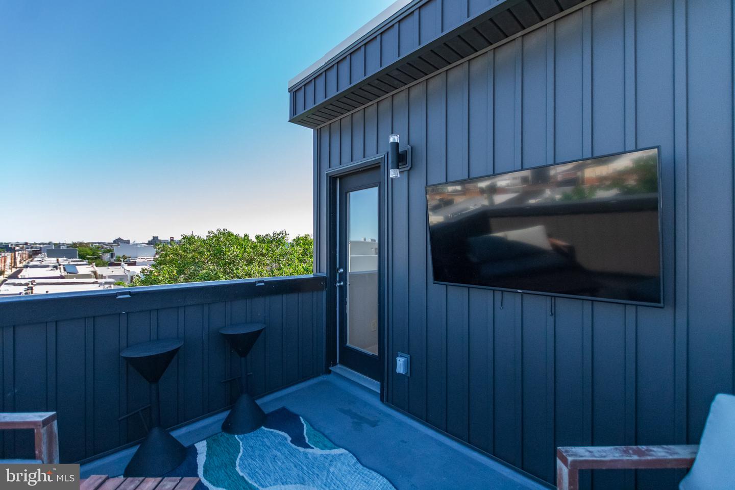 2138 Pierce St Property Photo 29