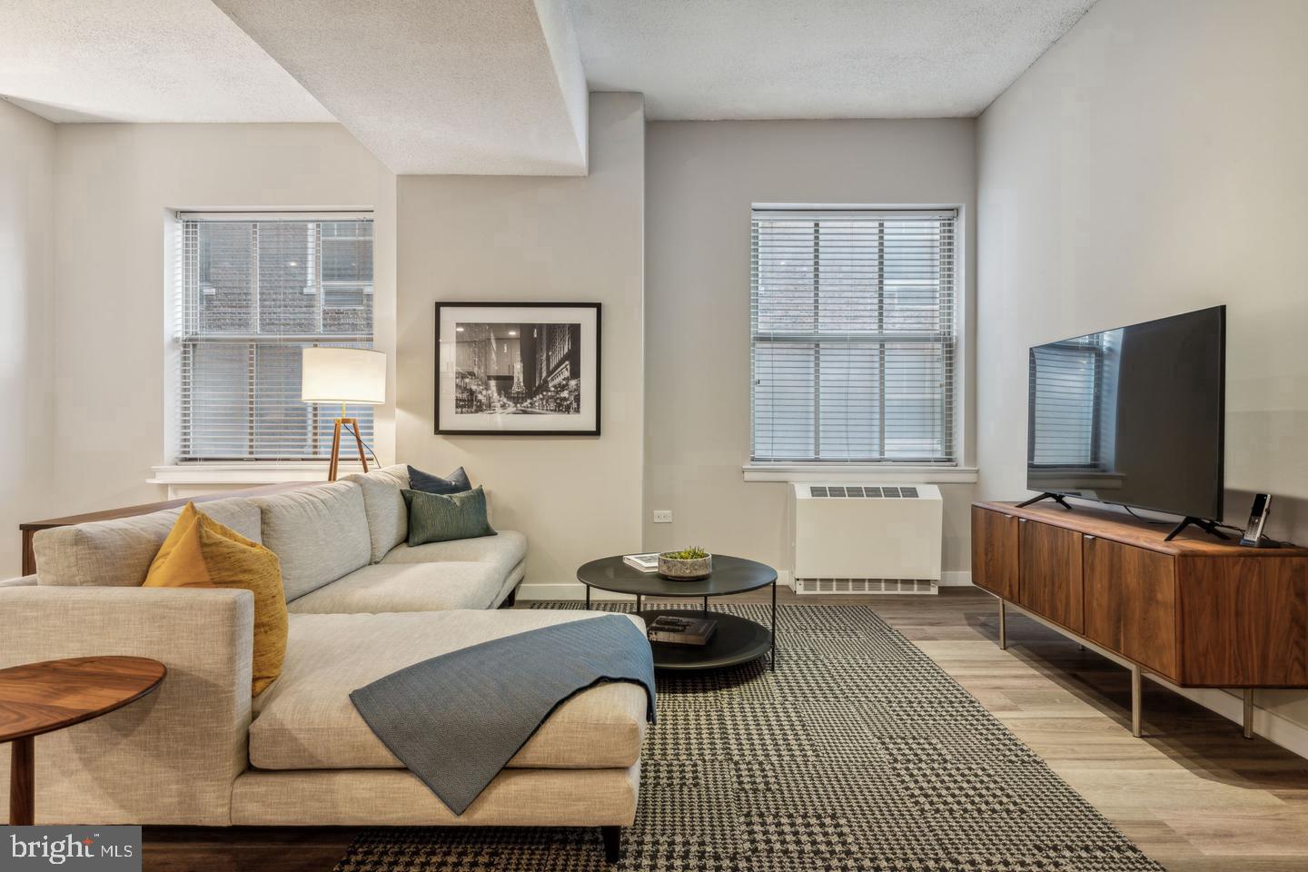 875 Sansom Street #831 Property Photo 5