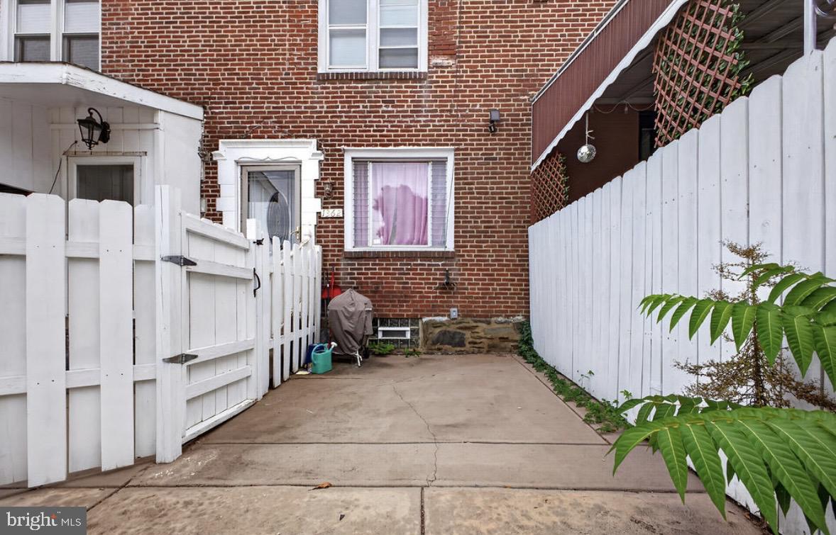 1362 Pennington Rd Property Photo 5